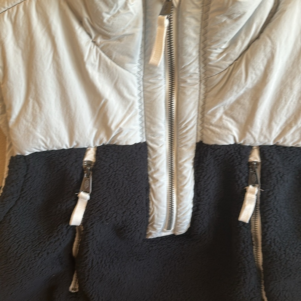 Free People Journey Ahead Vest Size XL Black Combo Half Zip NEW - Picture 5 of 13